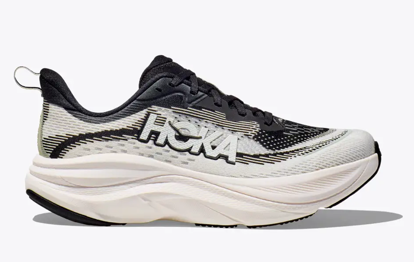 Women's Hoka Skyflow - Black/White